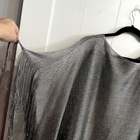 Shawl top silver in colour - Picture 3 of 4